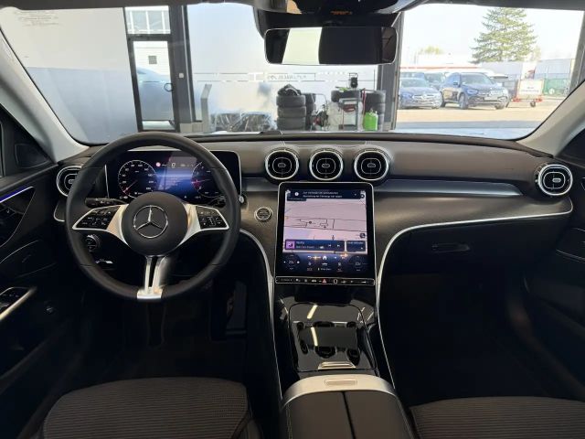 Mercedes-Benz C 200 AVANTGARDE Estate