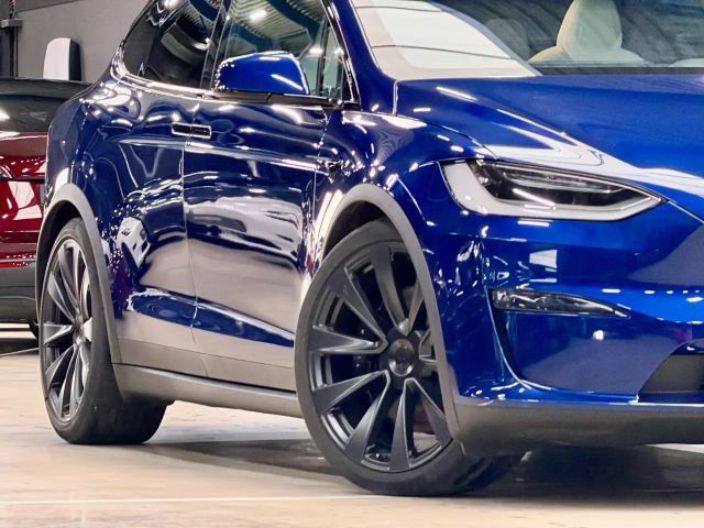 Tesla Model X Long Range