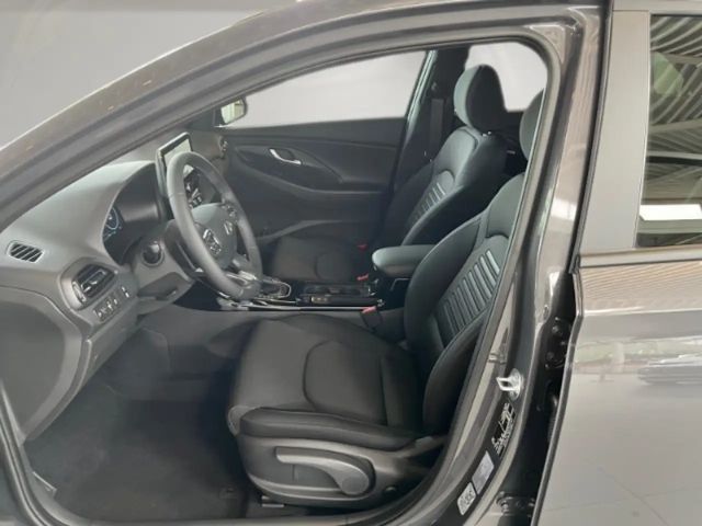 Hyundai i30 Advantage Hybrid