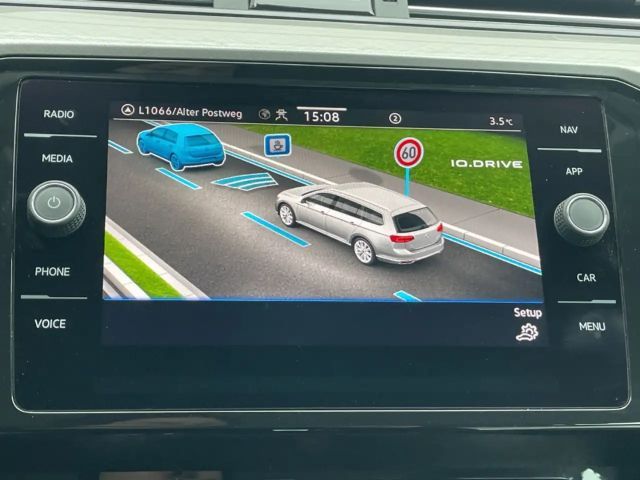 Volkswagen Passat 1.5 TSI Business DSG Variant