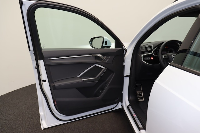 Audi Q3 35 TFSI S-Tronic