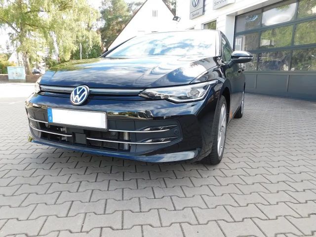 Volkswagen Golf 1.5 eTSI DSG Style