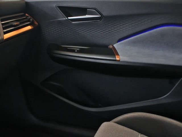 Cupra Born RCam|ACC|NAV|CarPlay|LenkHz|SHZ|LED|19Zoll