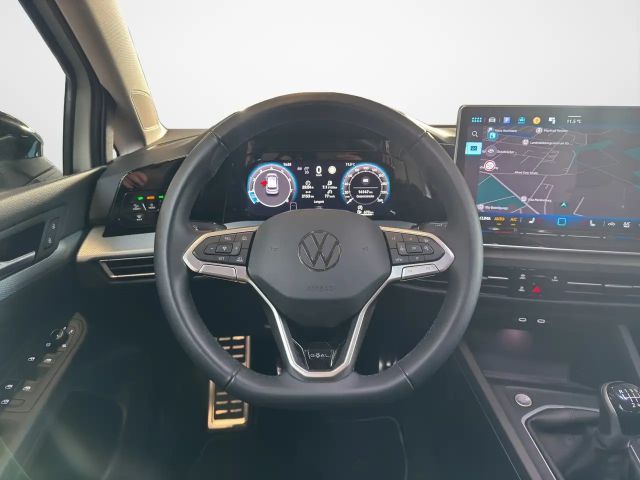 Volkswagen Golf 1.5 TSI