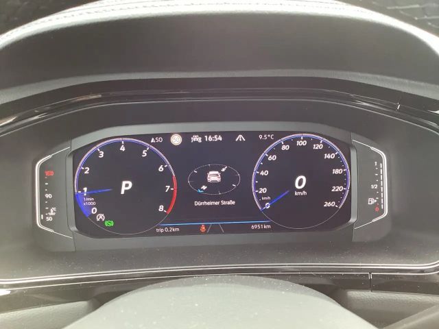 Volkswagen T-Roc DSG IQ.Drive R-Line