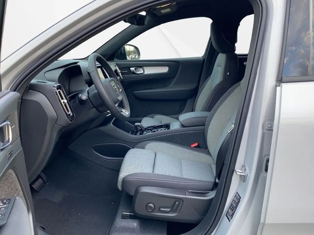 Volvo XC40 Dark Plus