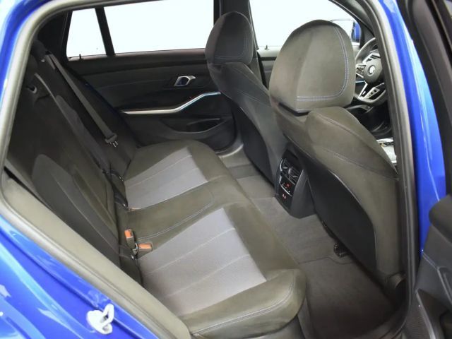 BMW 318 318d M-Sport Touring