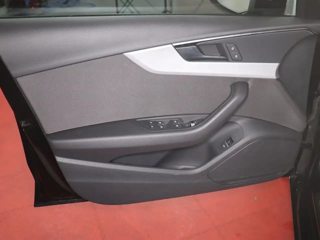 Audi A4 35 TDI S-Tronic