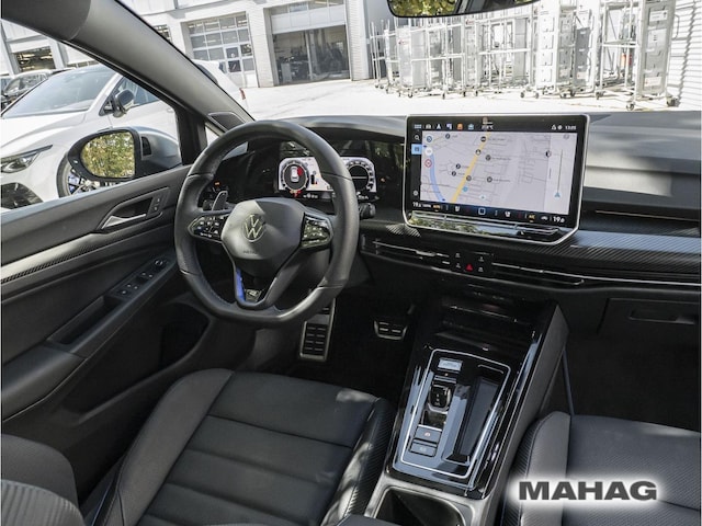 Volkswagen Golf 2.0 TSI Golf VIII