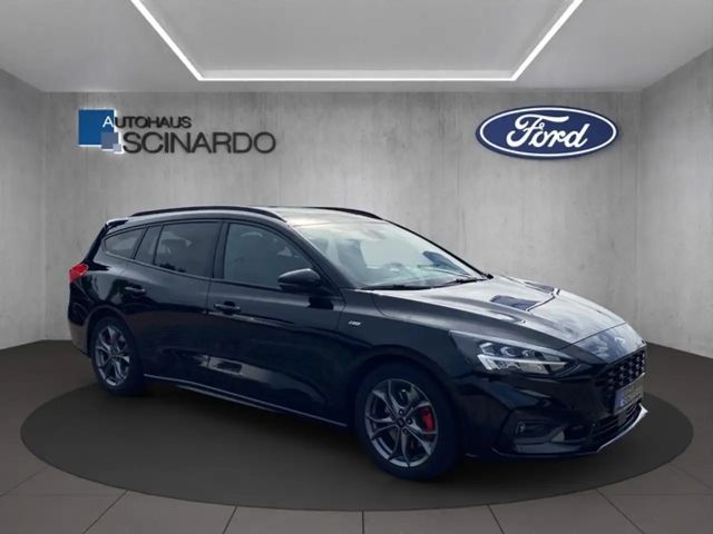 Ford Focus EcoBoost ST Line Wagon