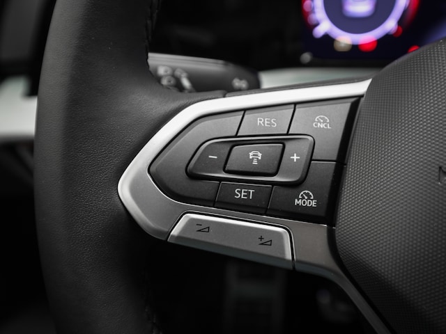 Volkswagen Golf 1.5 TSI Variant