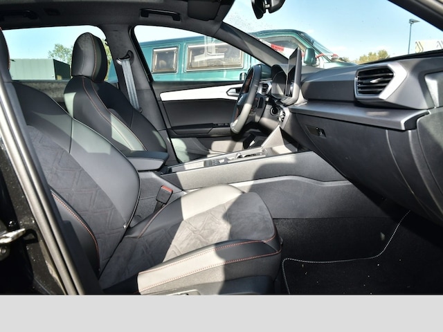 Seat Leon 2.0 TDI DSG FR-lijn Sportstourer