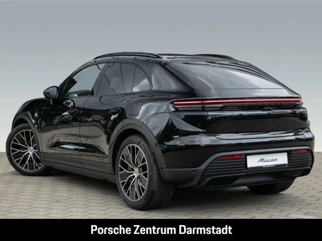 Porsche Macan 4