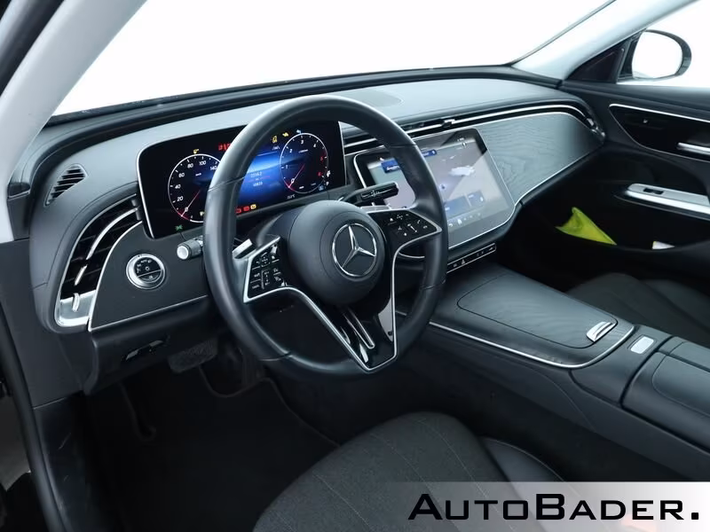 Mercedes-Benz E 220 AVANTGARDE E 220 d Estate