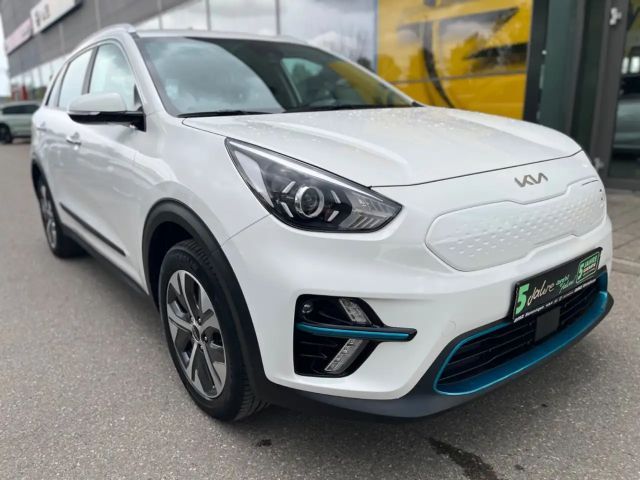 Kia Niro e- 64 kWh *Navi*Kamera*Garantie*CCS