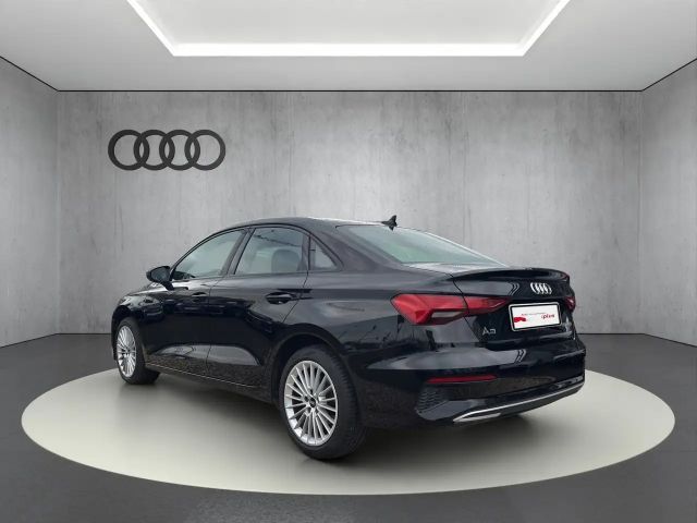 Audi A3 30 TFSI S-Tronic Sedan