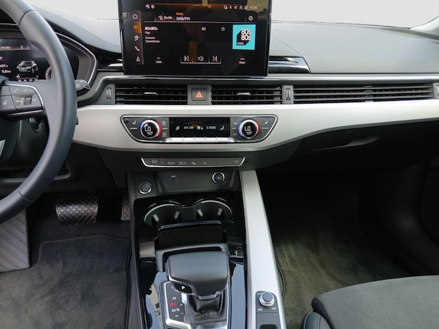 Audi A4 35 TDI Avant S-Line S-Tronic