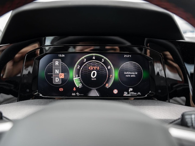 Volkswagen Golf DSG GTI IQ.Drive Sound