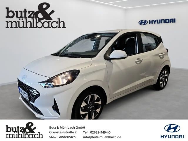 Hyundai i10 1.0 2WD Trend