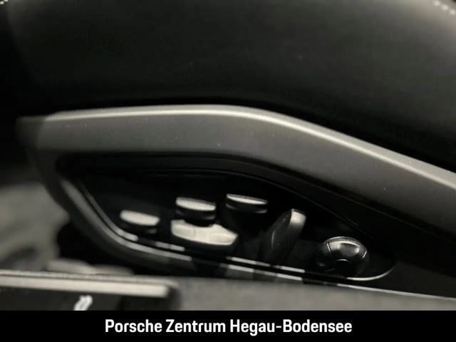 Porsche 992 Carrera Coupé