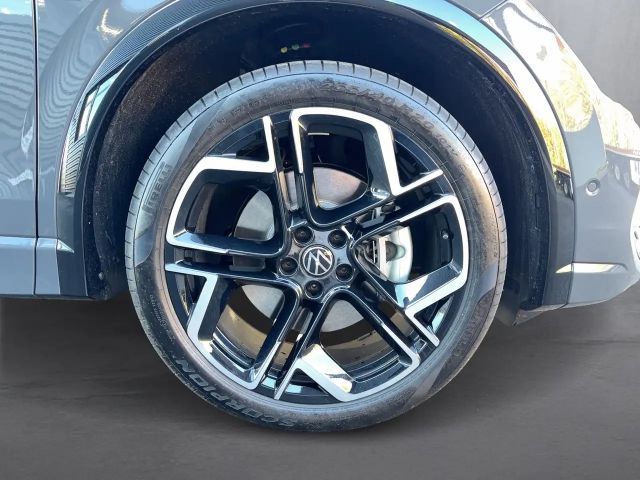 Volkswagen Tiguan DSG Sport