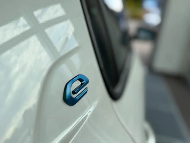 Peugeot 208 Allure Pack