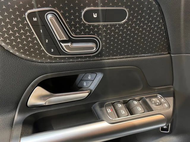 Mercedes-Benz B 200 Luxury Line