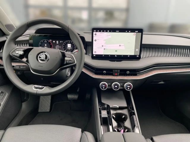 Skoda Superb 2.0 TDI Combi