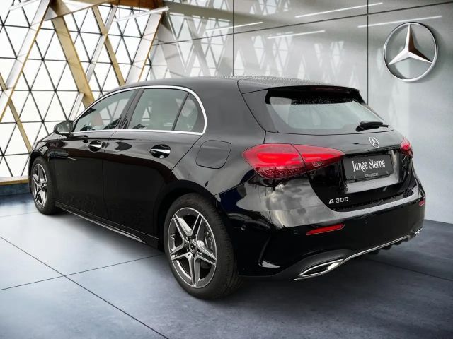 Mercedes-Benz A 200 AMG Line Guard