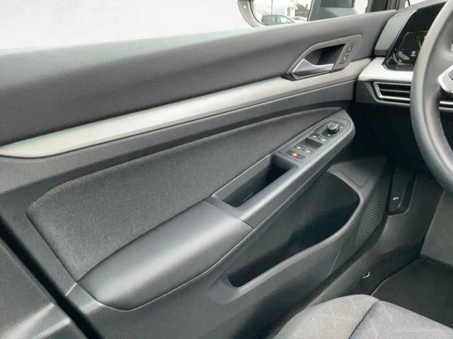 Volkswagen Golf 2.0 TDI DSG Life Variant