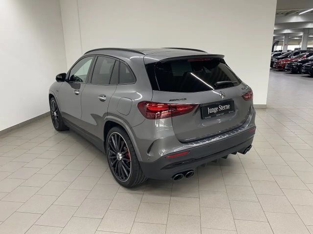 Mercedes-Benz GLA 45 AMG 4MATIC AMG Line