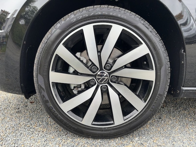 Volkswagen Touran DSG Highline