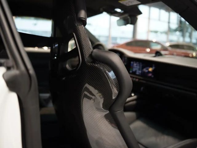 Porsche 911 Carrera Coupé GTS