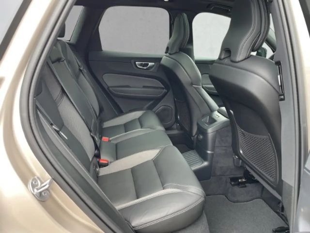 Volvo XC60 Dark Plus T8