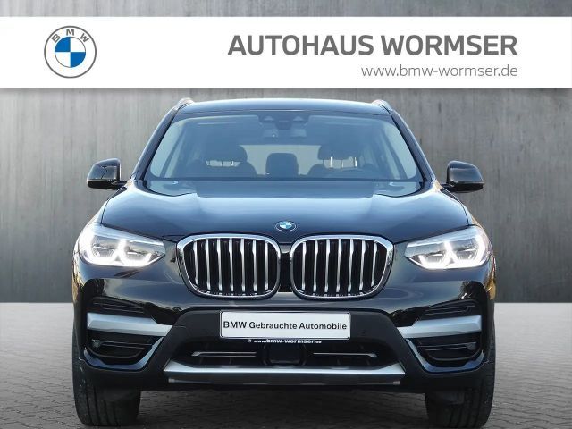 BMW X3 xDrive30e