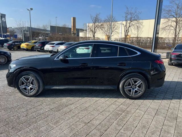 Mercedes-Benz GLC 220 AMG Line Coupé GLC 220 d
