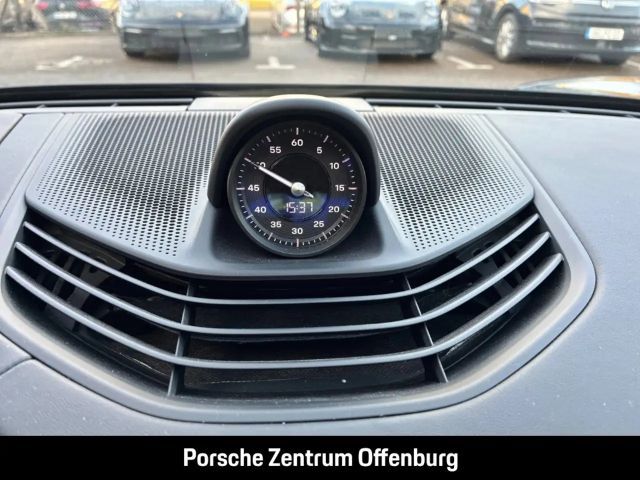 Porsche Taycan Turbo