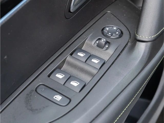 Peugeot E-2008 GT-Line