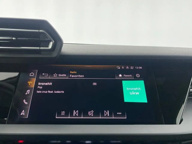 Audi A3 30 TFSI Sedan