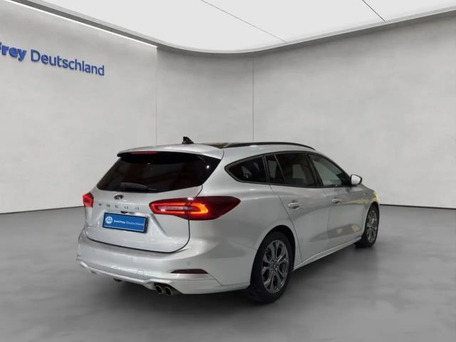 Ford Focus ST Line Wagon