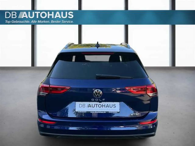 Volkswagen Golf 1.5 eTSI DSG Life