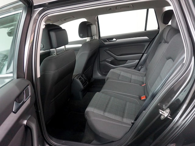 Volkswagen Passat 2.0 TDI Business DSG Variant