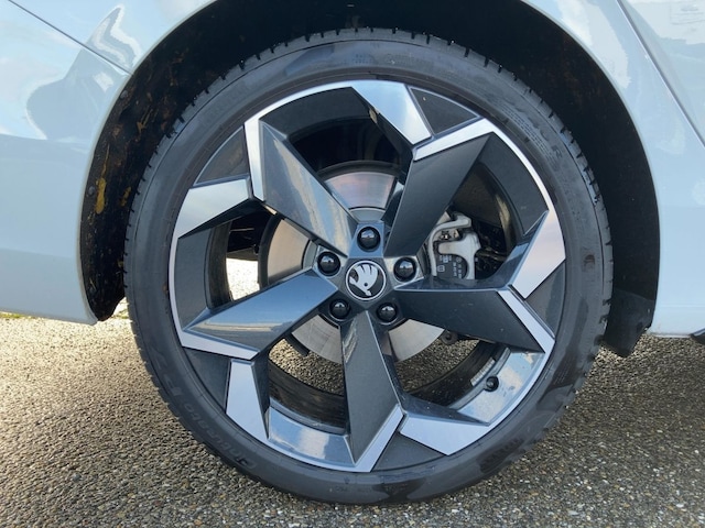 Skoda Superb Combi Sportline iV