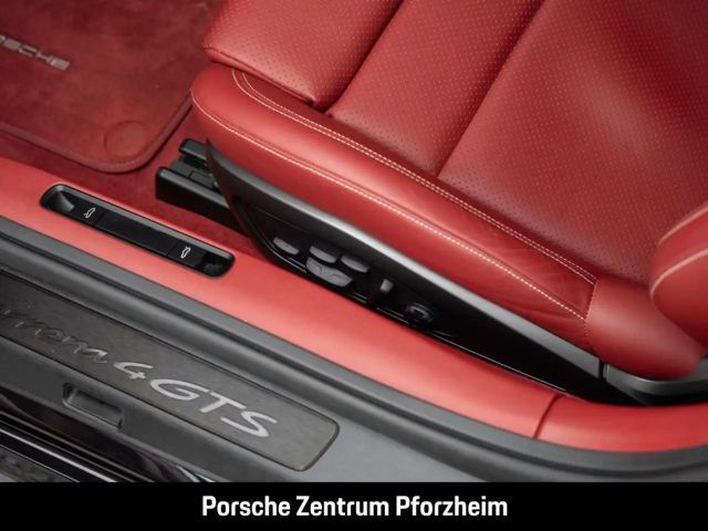 Porsche 992 4 Carrera Coupé GTS