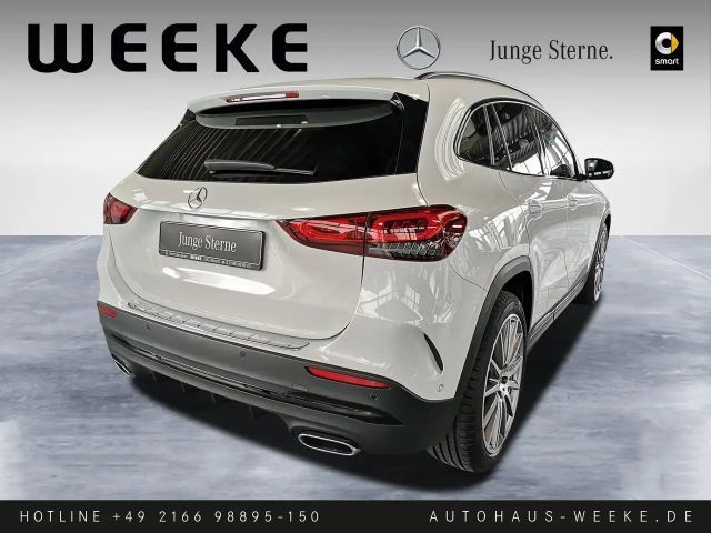Mercedes-Benz GLA 180 AMG Line