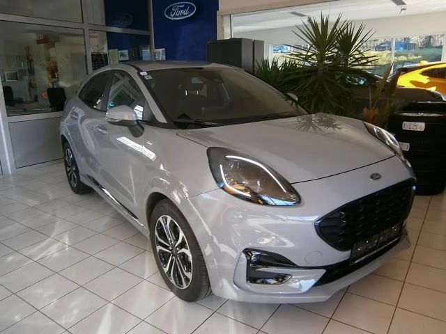Ford Puma EcoBoost Titanium