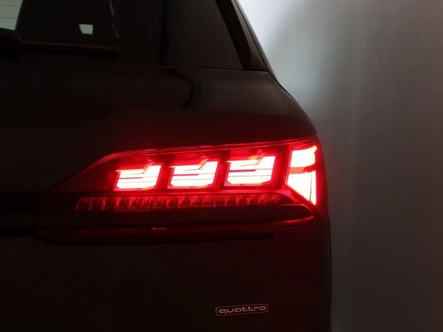 Audi Q7 50 TDI Quattro S-Line