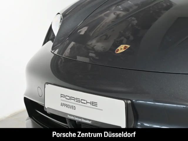 Porsche Taycan 4 Cross Turismo