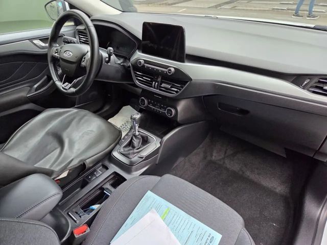 Ford Focus Active