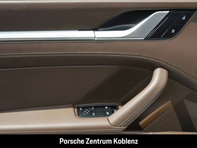 Porsche 992 4 Coupé Targa